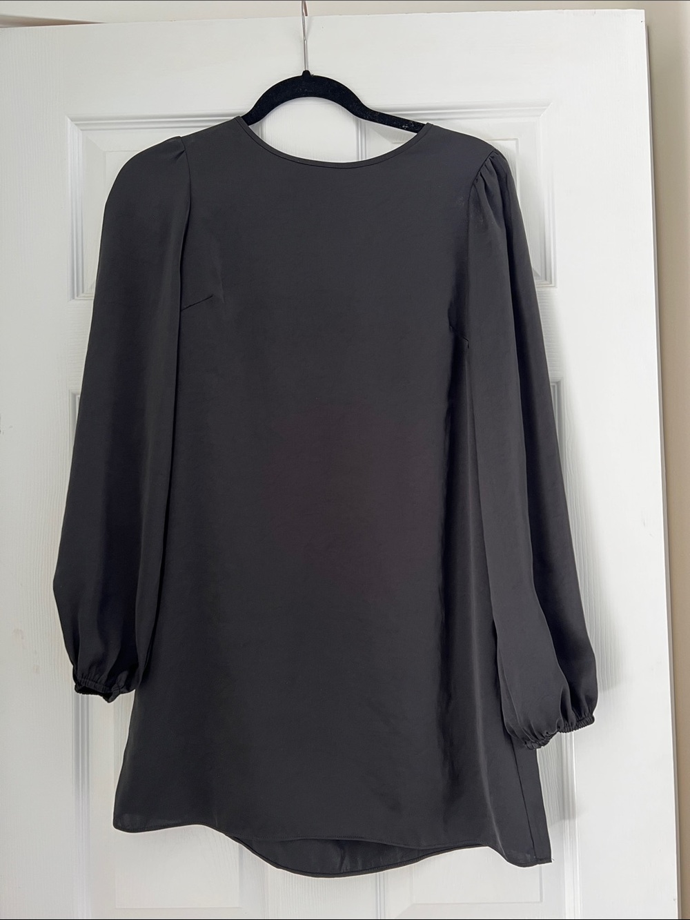 Wilfred Charcoal Black Long-Sleeve Shift Dress
